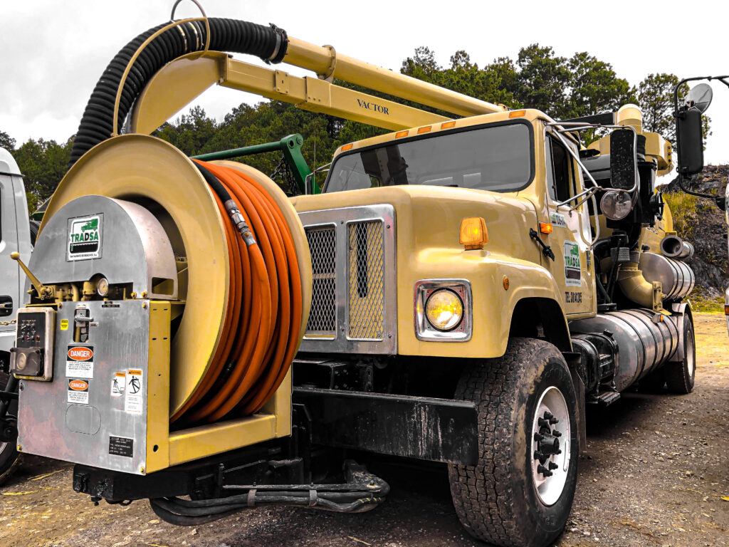 ¿Sabes qué es un camión Vactor? – Corporación San Francisco