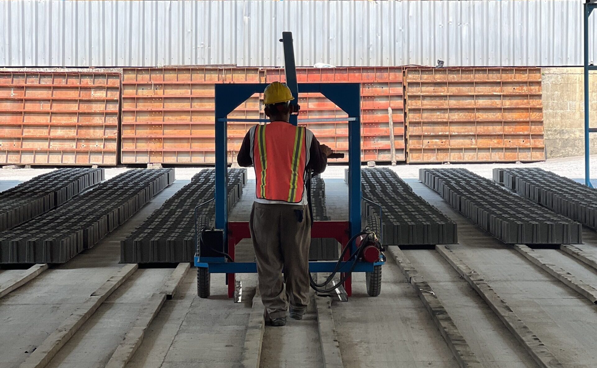 Fabricación de Blocks de en Corporación San Francisco